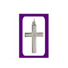 Pendentif croix tournée