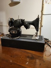 machine à coudre De Voyage  Singer Ancienne