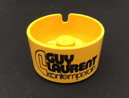 Cendrier jaune design année - cendrier,