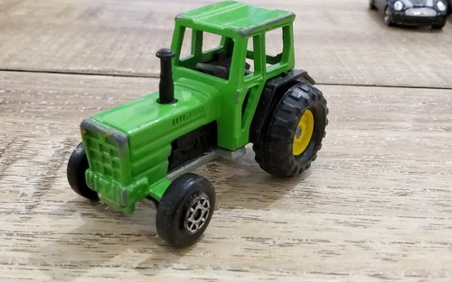 Tracteur hot wheels matchbox