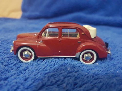 Renault découvrable 1 43 - 4, 1/43