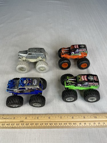 Hot wheels monster - wheels, grave