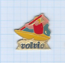 Pin’s Volvic eau minérale le canoe kayak