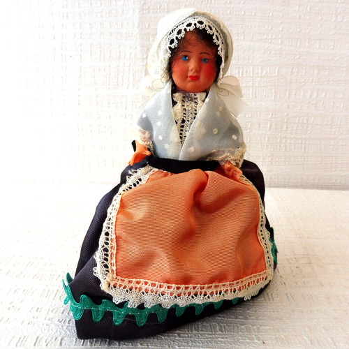 Doll poupee folklorique - doll,