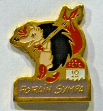 Pin's FORAIN SYMPA HERISSON NIGLO LA FETE 10 KM