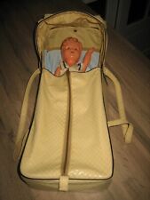 Couffin berceau avec poupée ancienne en celluloid Vintage