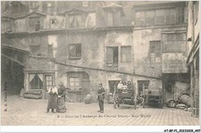 AT-BFP1-75-0249 - VIEUX PARIS - Cour de l'auberge du cheval blanc - Rue mazet