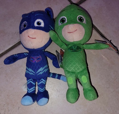 Lot peluches pjmasks 23 - 2,