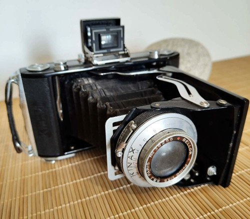 Ancien appareil photo super - ancien,