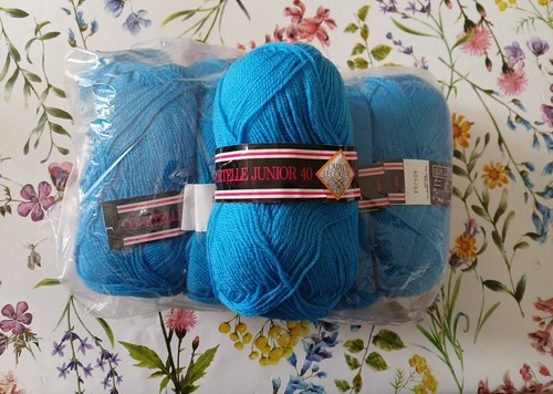 Lot pelotes de - 9,