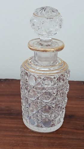 Flacon parfum baccarat - a,