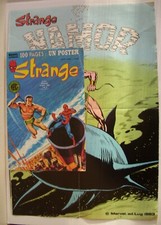 strange avec poster détacher
