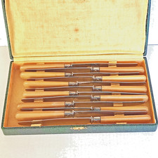 Coffret 12 Anciens Couteaux de