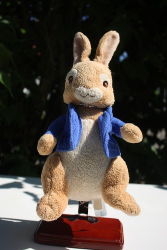 Peluche doudou pierre lapin - peluche,