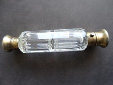 ANCIEN FLACON A SEL DOUBLE CRISTAL MONOGRAMME ET COURONNE