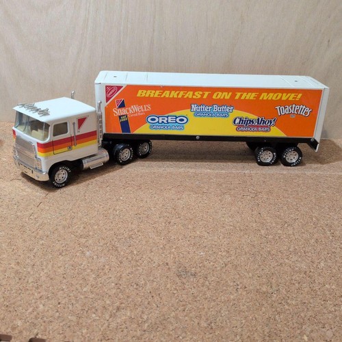 Nylint tin trailer - nylint,