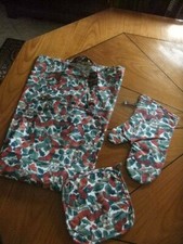 Ensemble Tablier / Tablier à bavette / Manique et Gant  " Linvosges "   NEUF