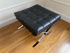 Knoll Studio Barcelona Stool /