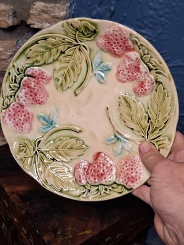 Ancienne assiette barbotine - ancienne,