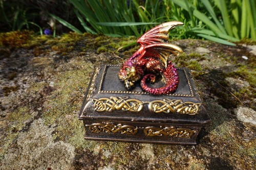 87049 figurine statue boite - c,