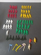 Lot 66 décorations sujets figurines  Bûche Noël Vintage Sapins Lutins Nains ...