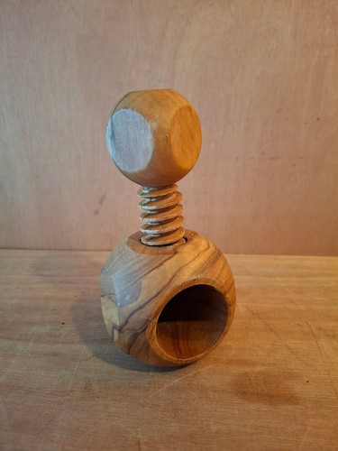 Casse noix bois - casse,