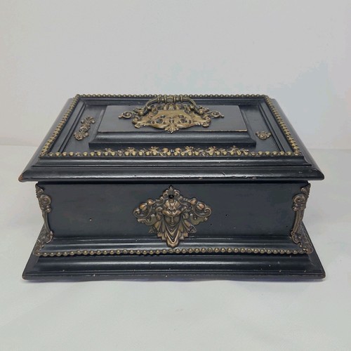 03m5 ancien coffret bijoux - coffret, a
