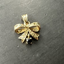 Ancien Pendentif Médaille Plaquer Or Breloque Art Déco art nouveau noeud pierre 