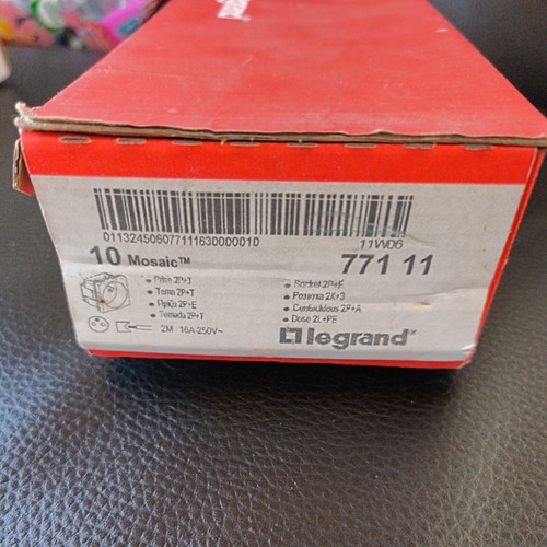 Lot prises mosaic - lot, 10