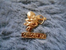 Pin's Citroën AX Cupidon