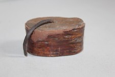 Ancienne tabatière en bois et plaquage, dim 5x3 cm, n°38