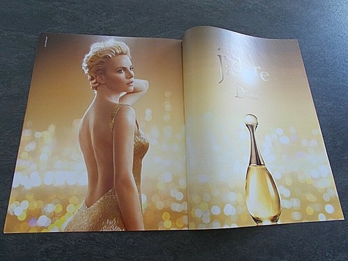 Publicité papier parfum - publicité,