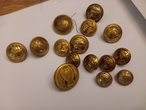 Lot boutons militaire - lot,