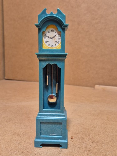 Meuble horloge poupée - meuble,