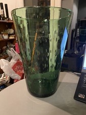 grand vase en verre vert
