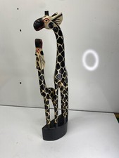 Girafe en bois bonne etat pour