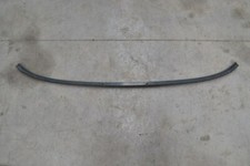 BAGUETTE INTERIEURE A LA BASE DU PARE BRISE SIMCA CHAMBORD REGENCE VERSAILLES