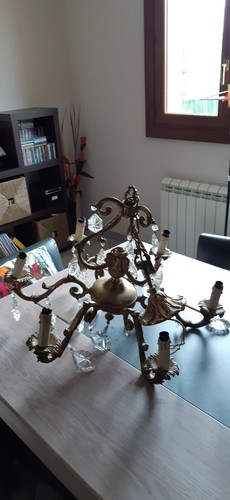 Grand luminaire lustre - un,