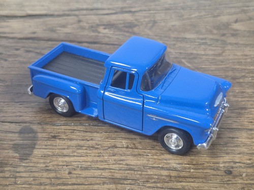 Voiture miniature chevrolet - voiture,
