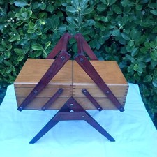 Travailleuse ou Boîte à Couture en Bois Vintage 1950 