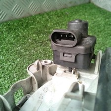 Optique avant principal gauche