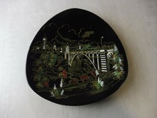 Ancienne assiette décor Luxembourg, Longwy Grand Feu