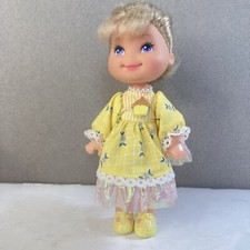 Vintage 1988 Poupee Cherry Merry Muffin Cupcake Vintage Dolls Jaune  Mattel