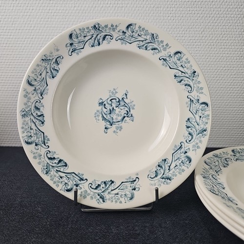 Assiettes creuses décor russe - décor,
