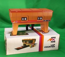 COMPTE TOUR POUR CIRCUIT DE VOITURES- AURORA AFX RACING