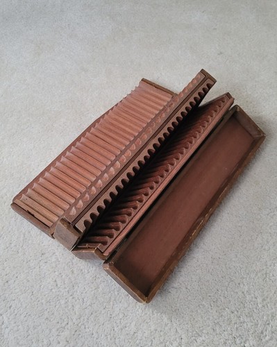 Ancien coffret étui - boîte, à