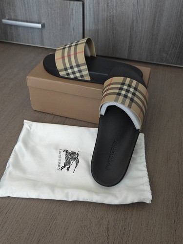 Claquettes burberry - claquettes,