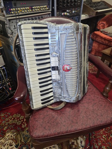Castiglione detriot accordion - castiglione,
