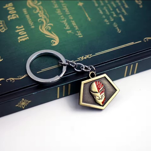 Bleach hallow mask keychain - bleach,