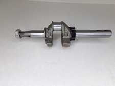 Vilebrequin long 250 mm Briggs Stratton 300E 450E 500E séries réf 590537